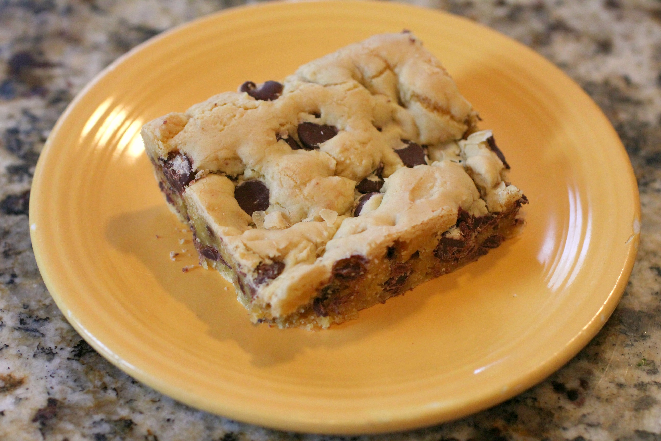 Little Hiccups: Chocolate Chip Cookie Cake